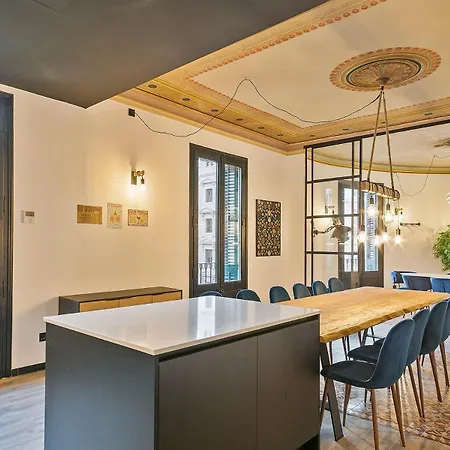 Midtown Luxury Apartments By Sweett Barcelona Room photo