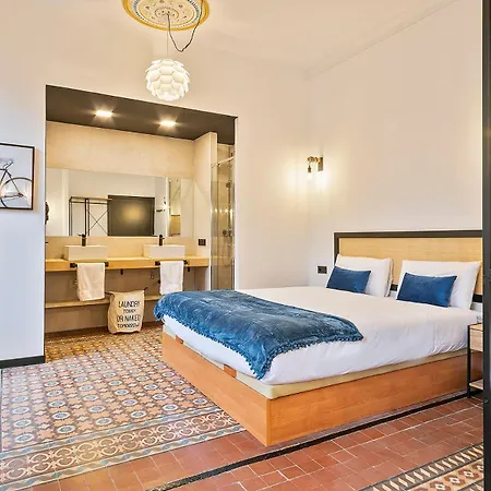 Midtown Luxury Apartments By Sweett Barcelona Room photo