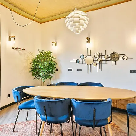 Midtown Luxury Apartments By Sweett Barcelona Room photo